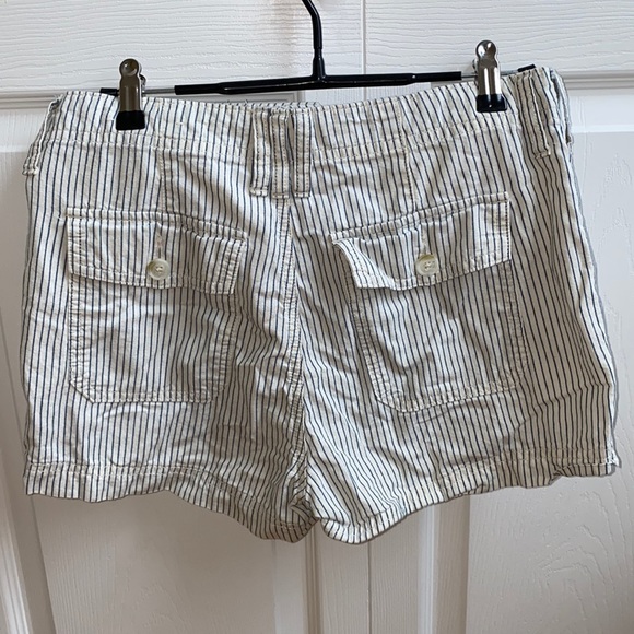 Off-White American Eagle Stretchy Shorts - Picture 2 of 3